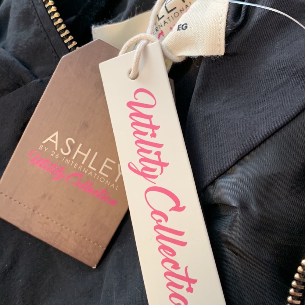 XL Ashley by 26 international black gold light utility jacket - Picture 4 of 4